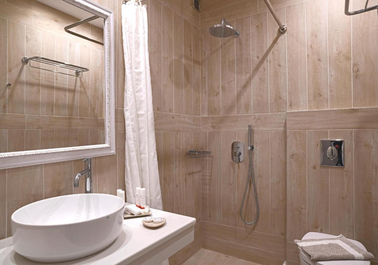 Cozy Double or Twin Room Terrace