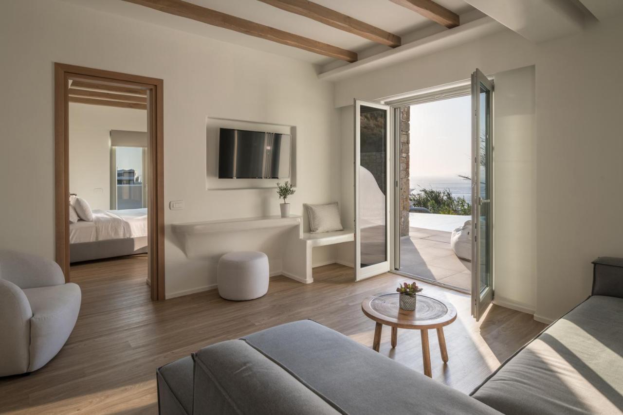 King Suite Sea View