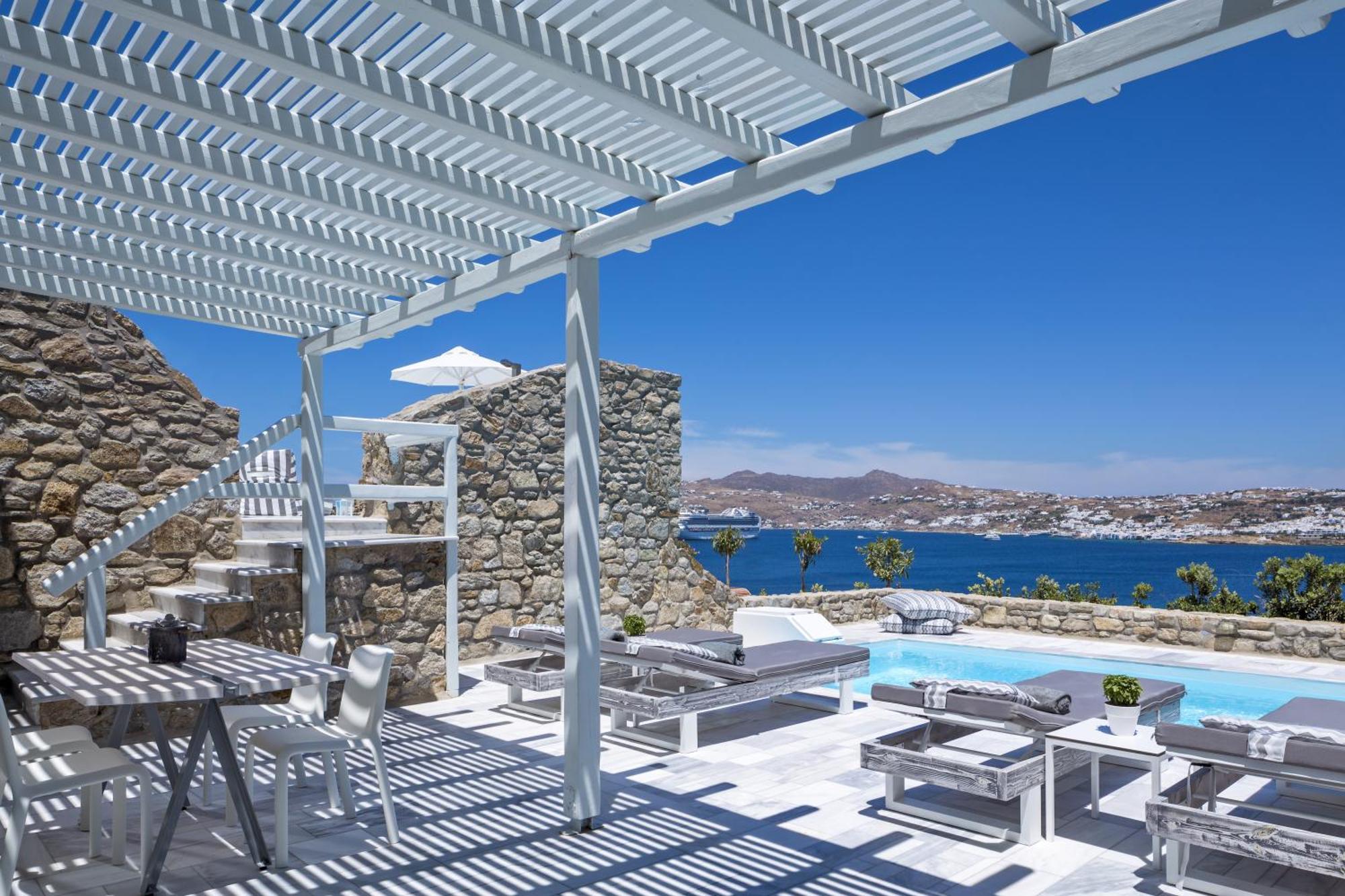 Two-Bedroom Suite with Private Pool and Sea View