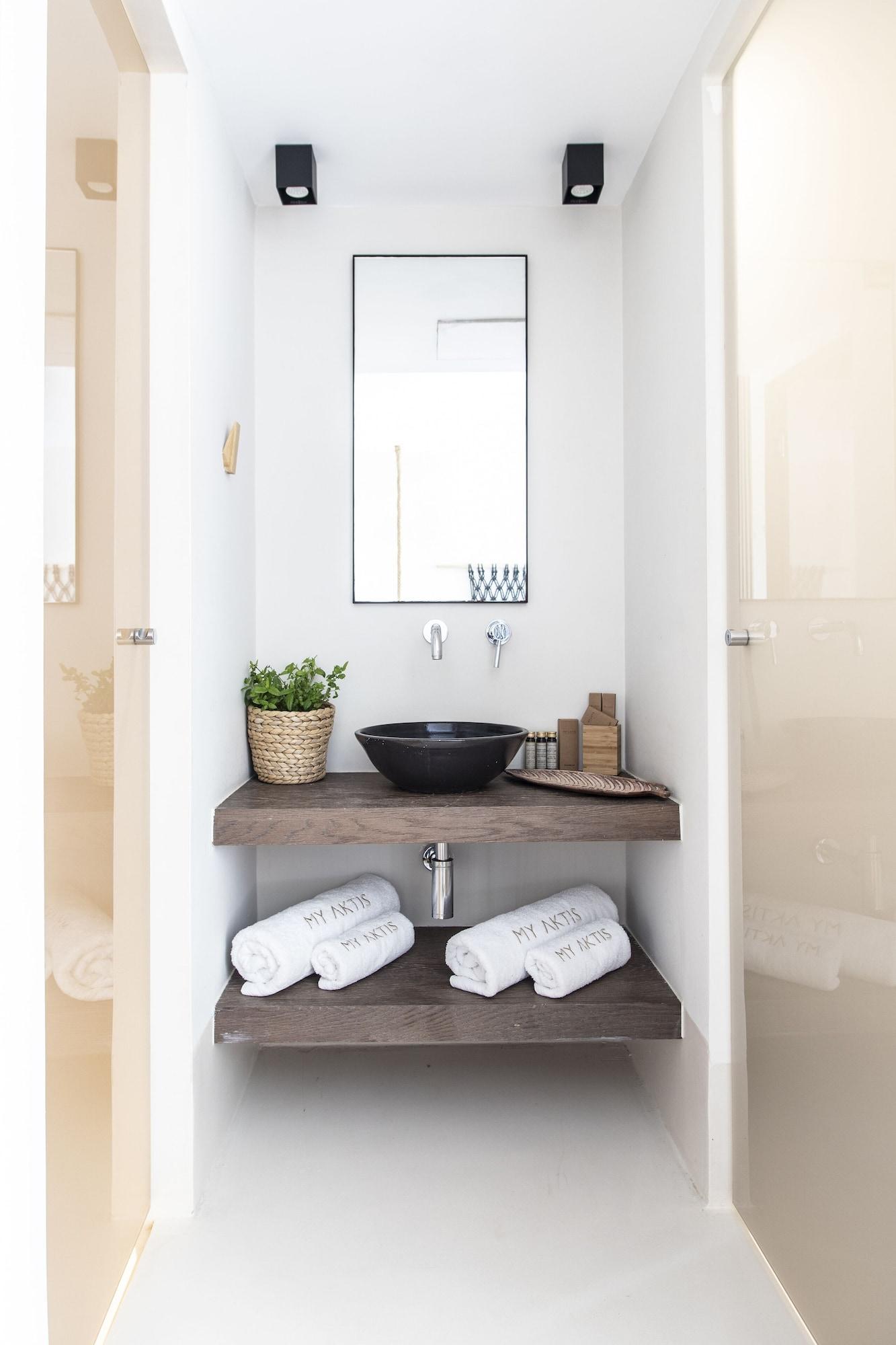 Grande suite with sea view and Hot Tub,1307460787:JPEG