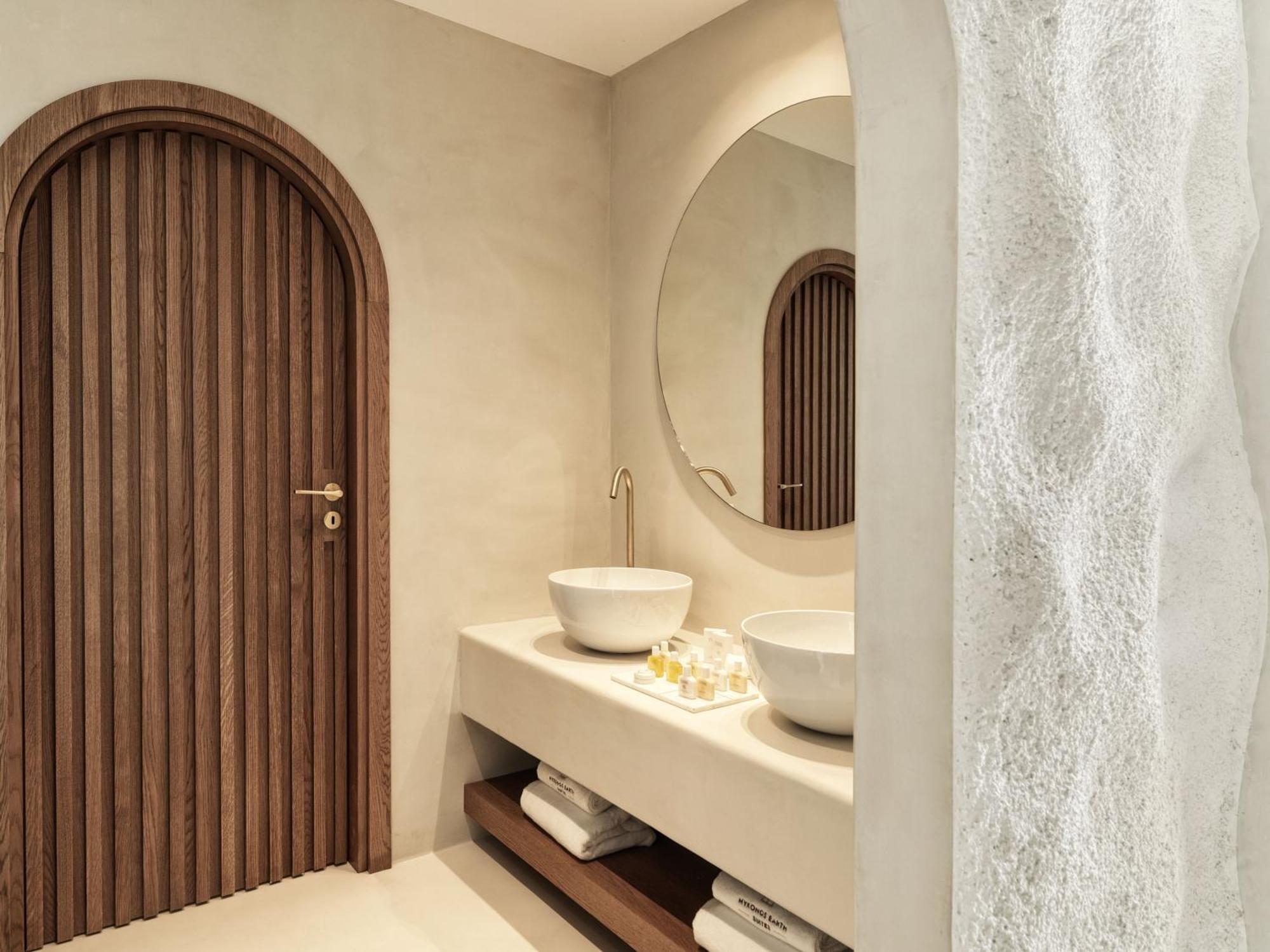 Signature Suite Private Heated Pool Sea View