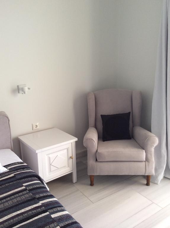 Studio with Sea View,136301088:JPEG