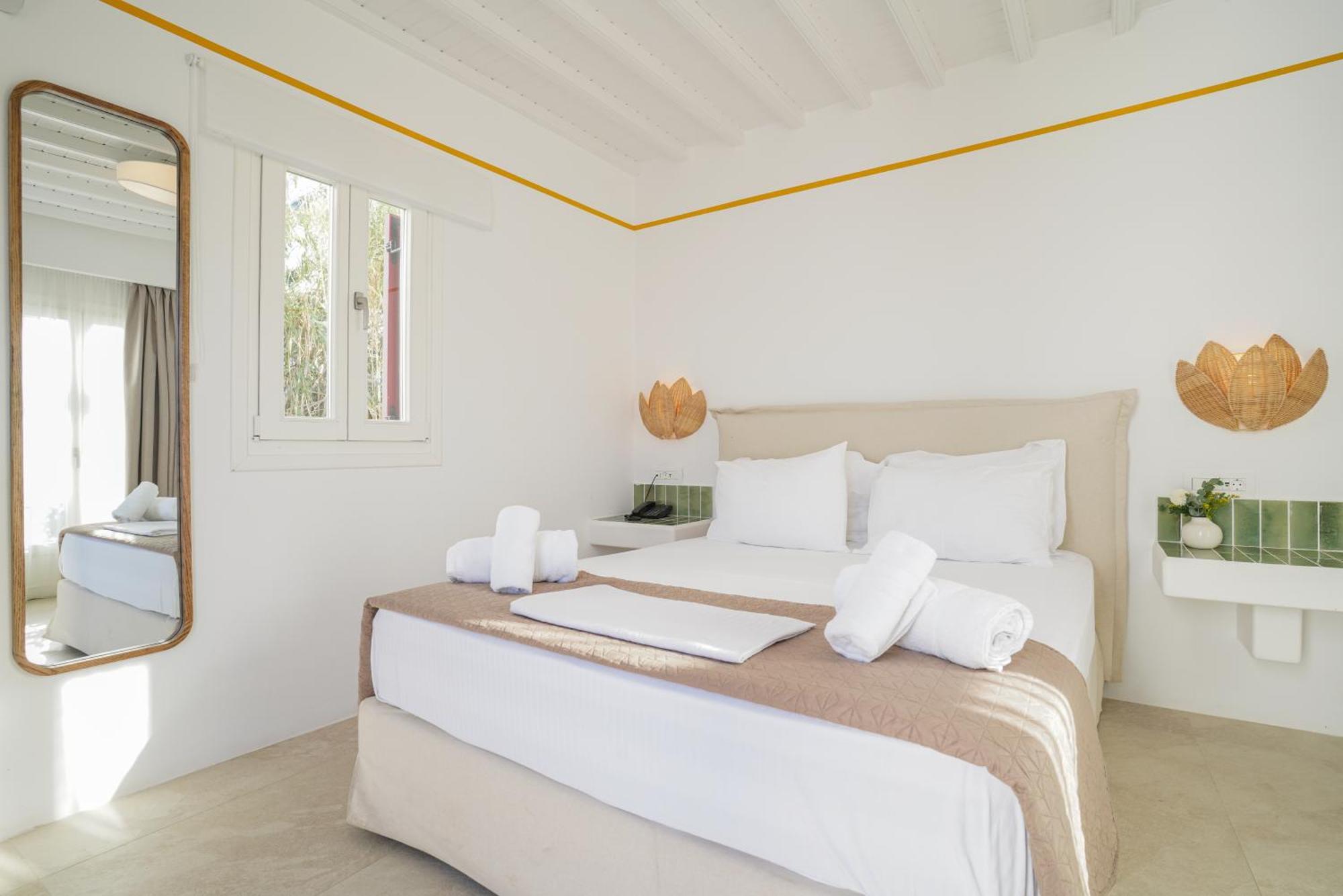 Standard King Room