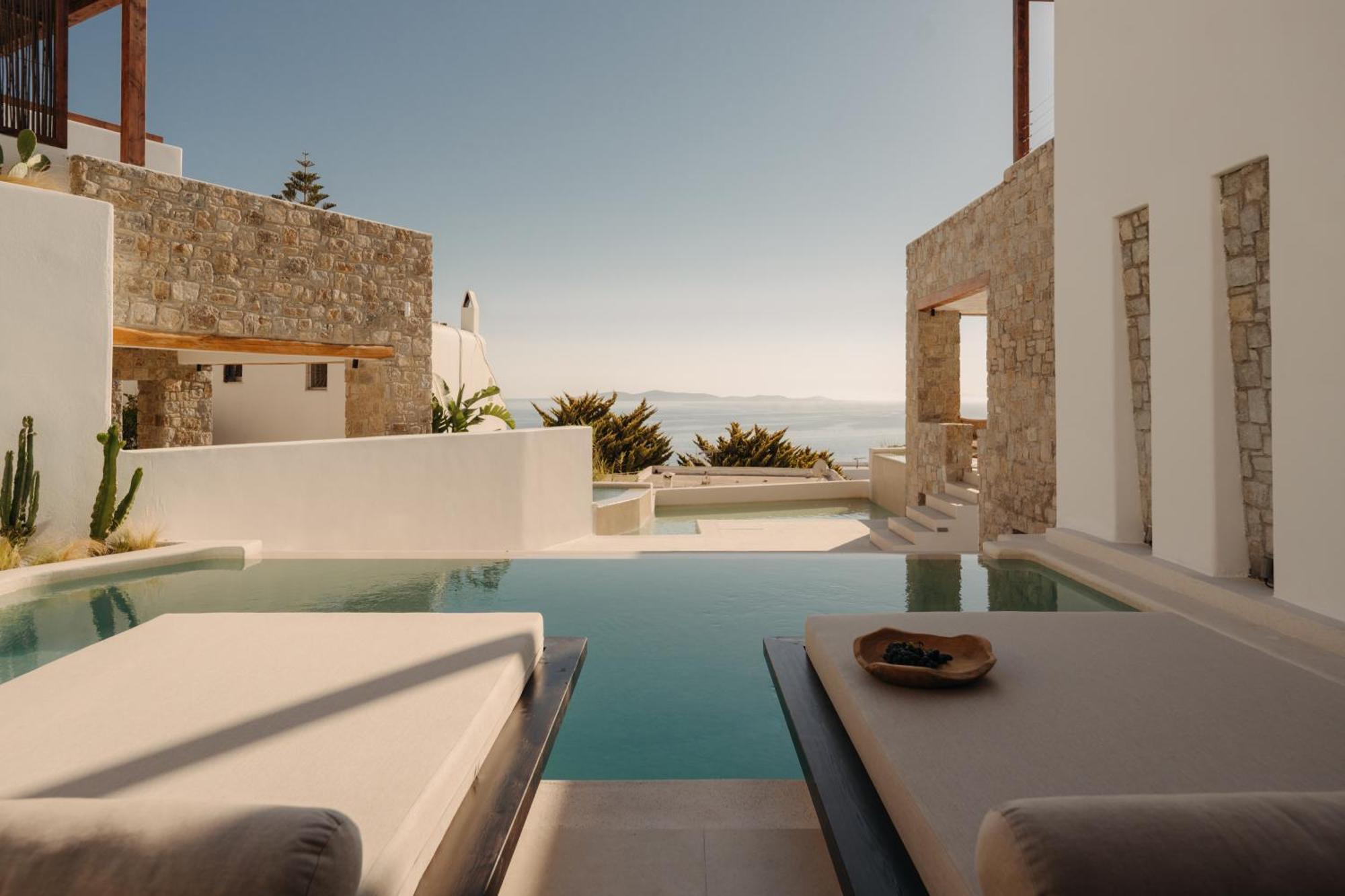 De Sol Suite mit eigenem Pool und Meerblick