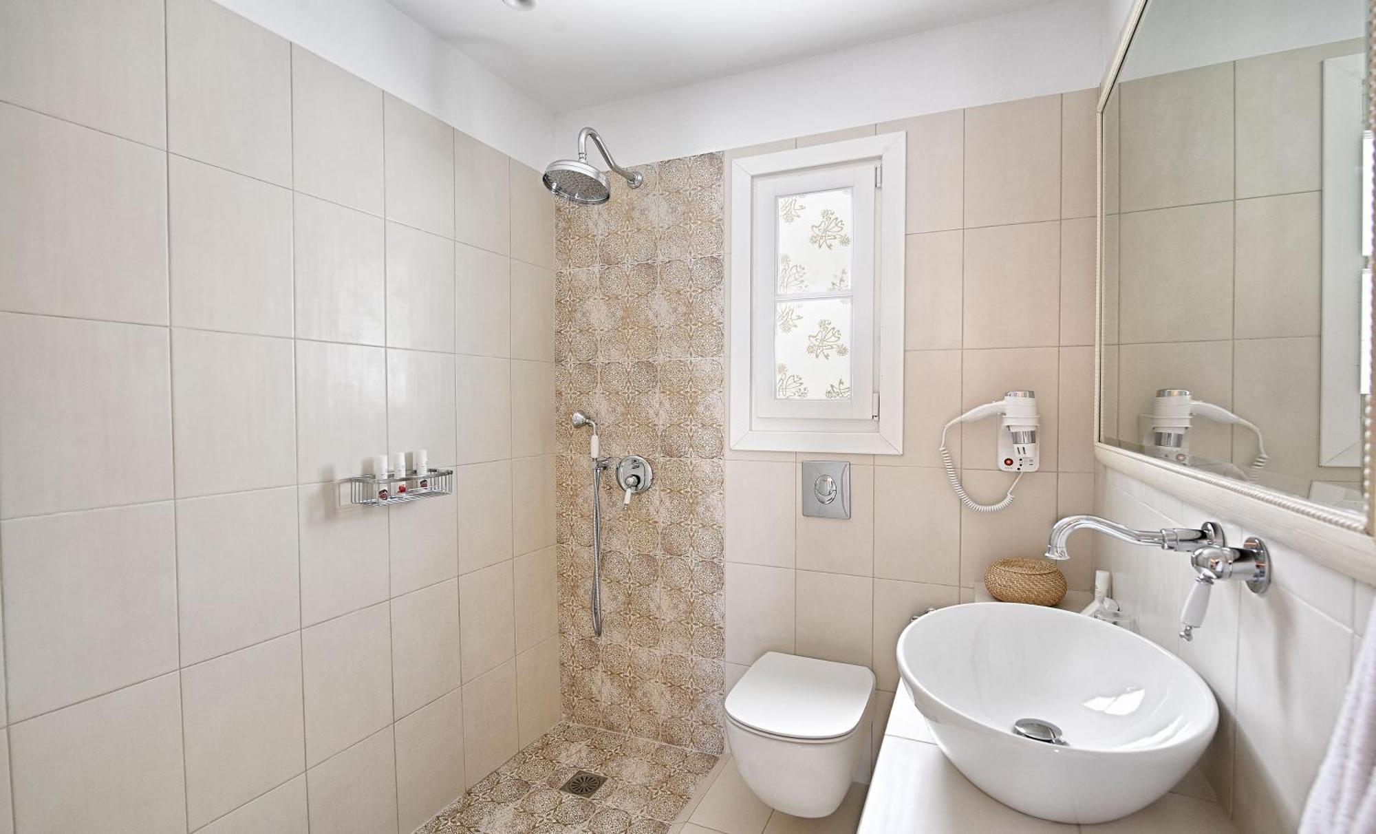 One-Bedroom Junior Suite Sea View