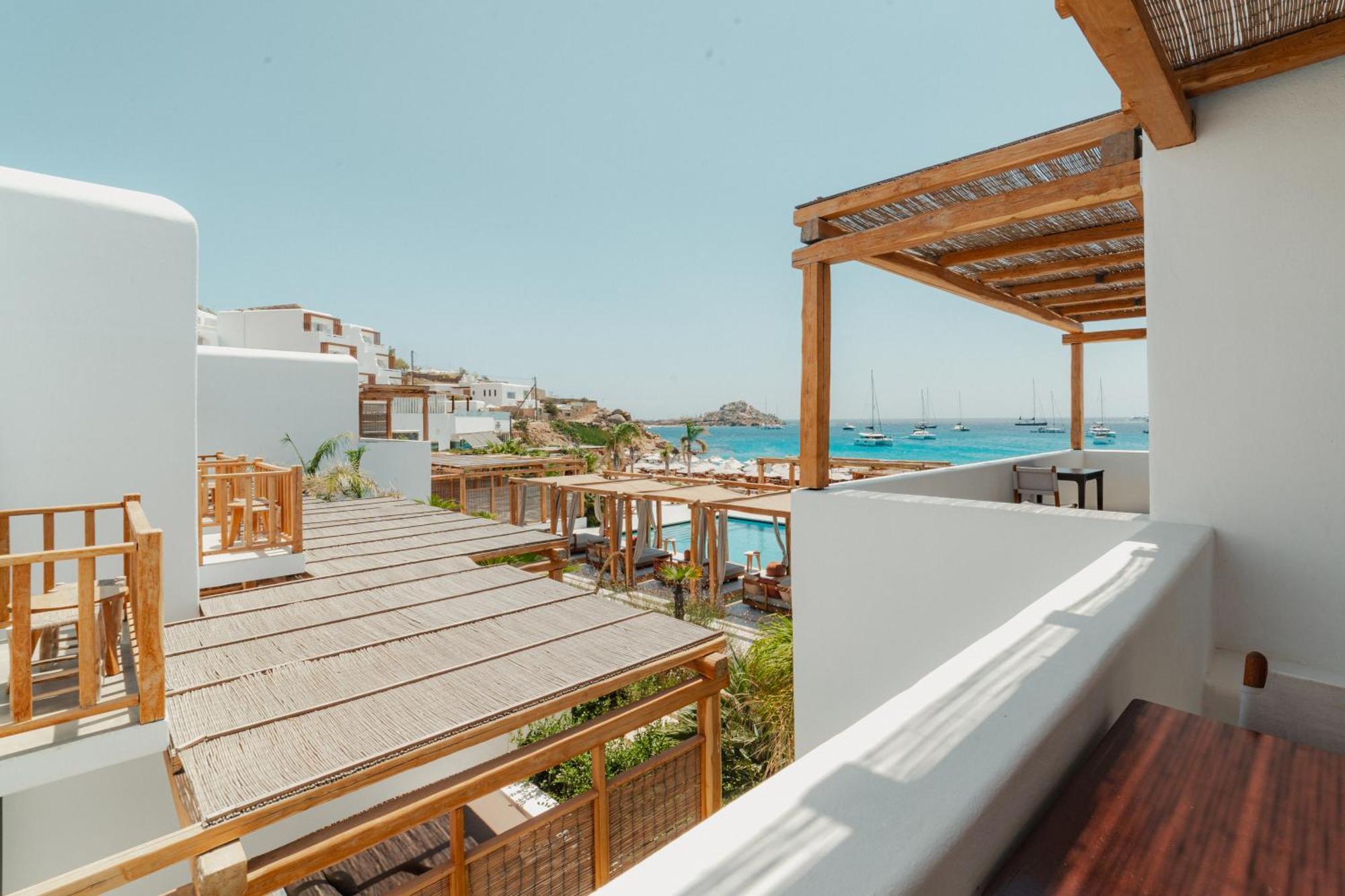 Junior Suite Side Sea View