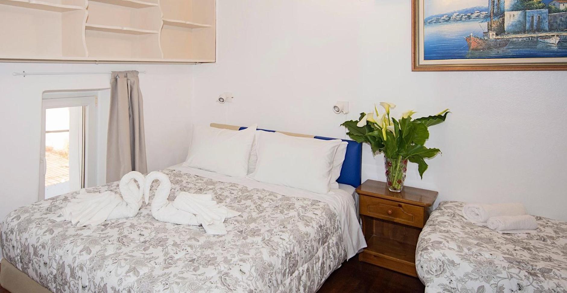 Quadruple Room Private Bathroom