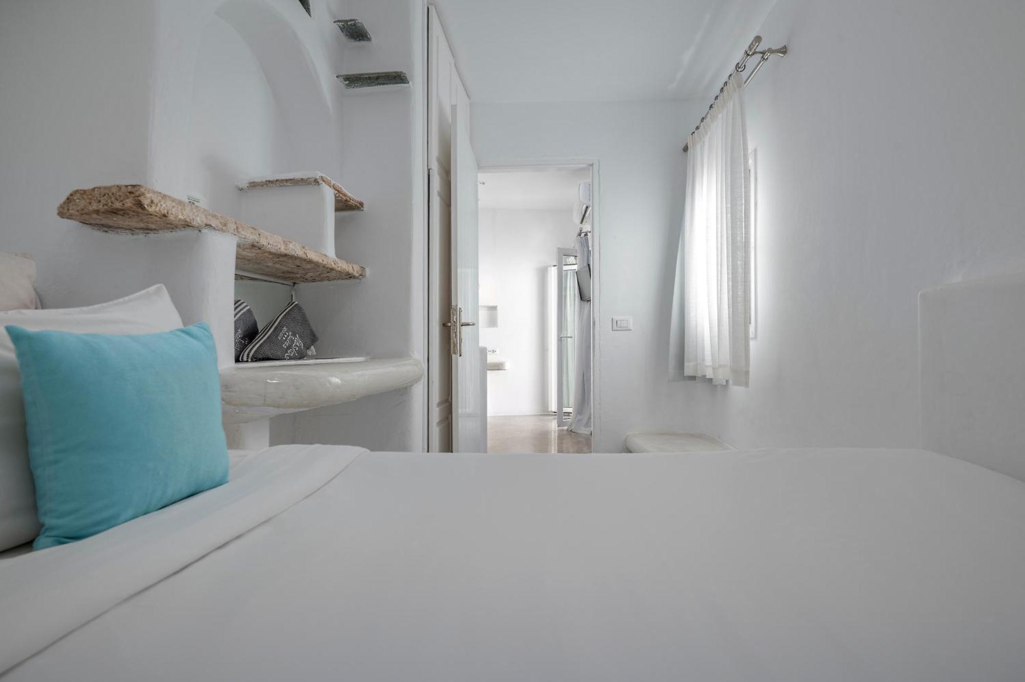 Two Bedroom Suite with Balcony,1679576569:JPEG