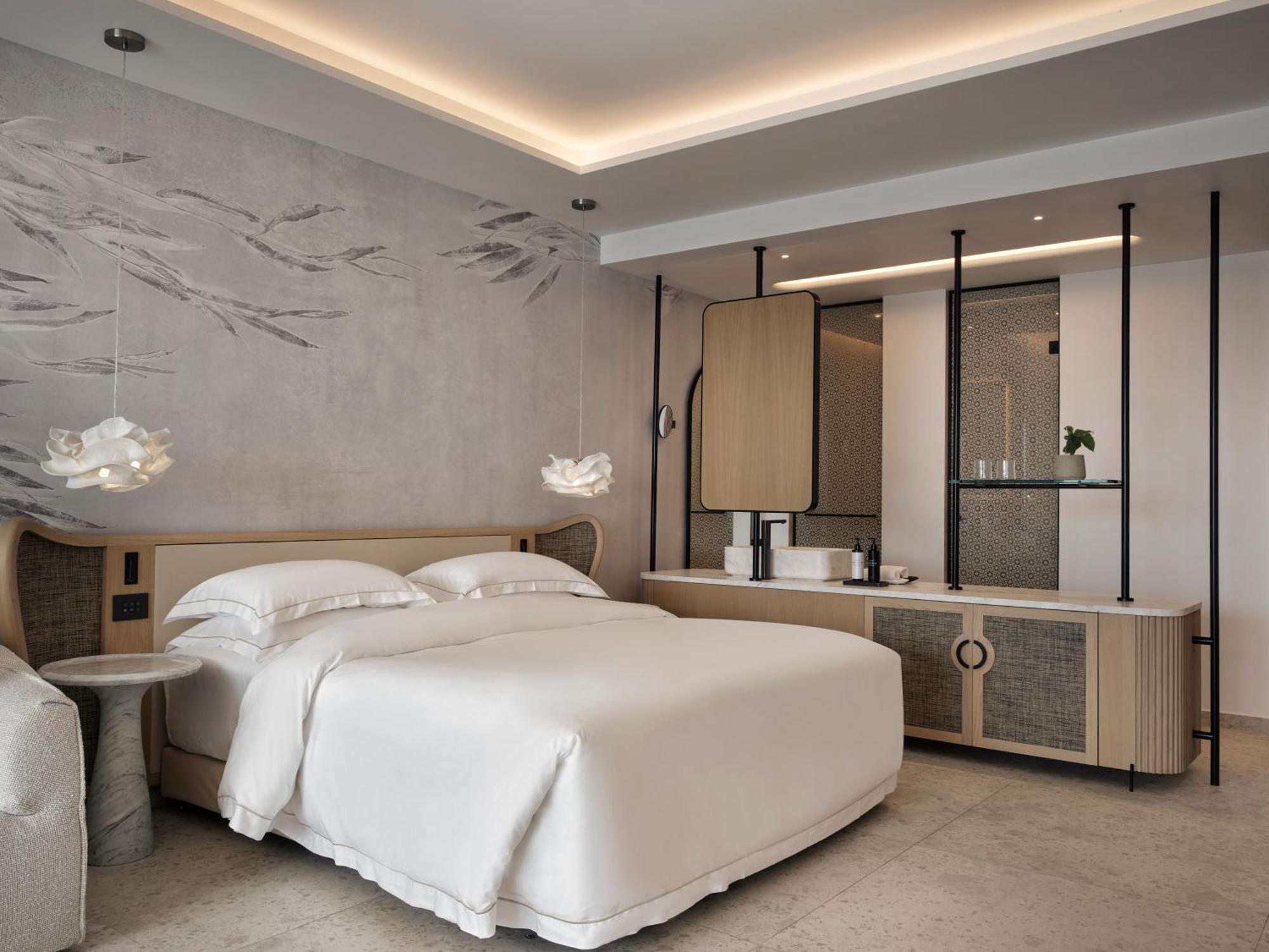 BETA Suite Private Pool & Sea View