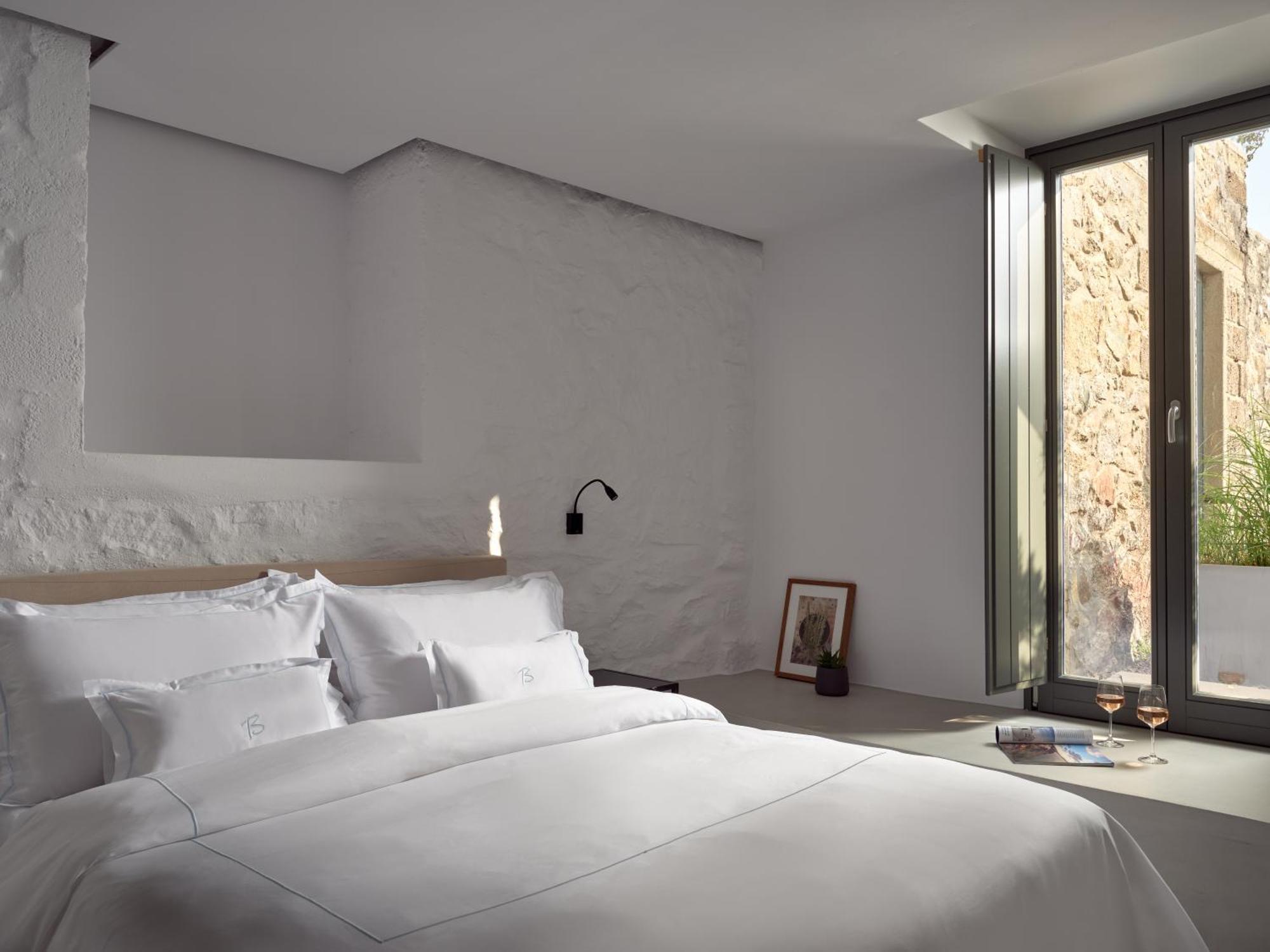 2 Bedroom Residence Plunge Pool Partial Sea View Belvedere Villa Nextdoor,1765217315:JPEG