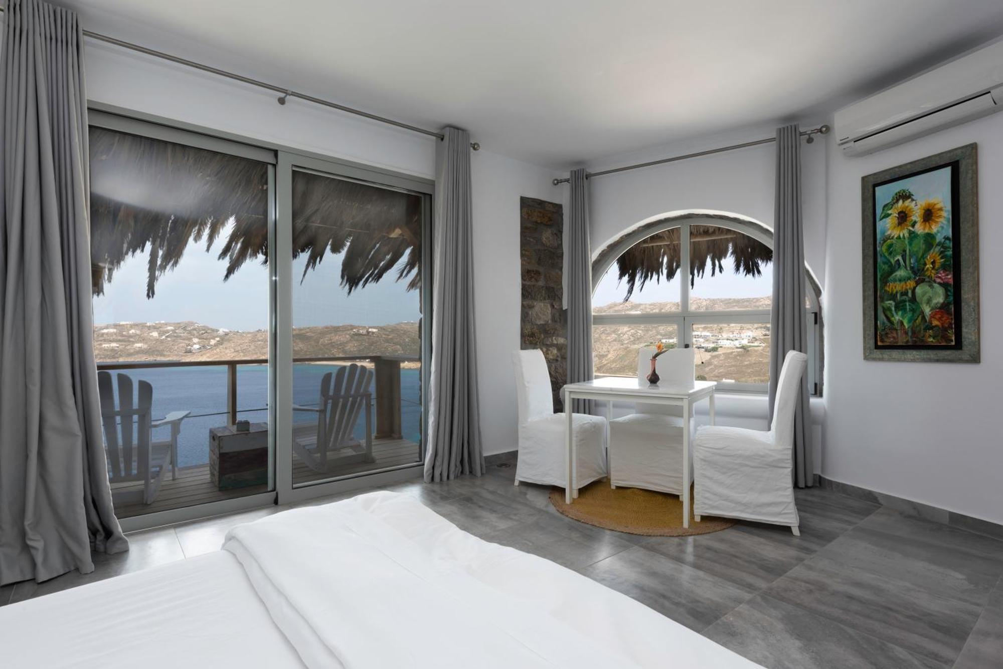 Deluxe Suite Sea View