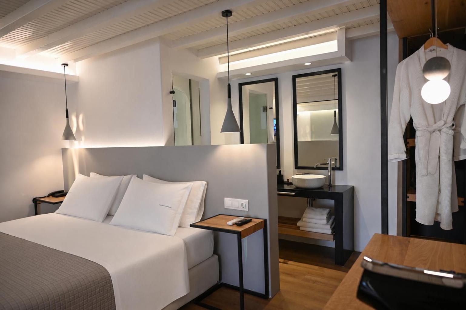 Junior Sea View Suite Outdoor Jacuzzi,1773686467:JPEG