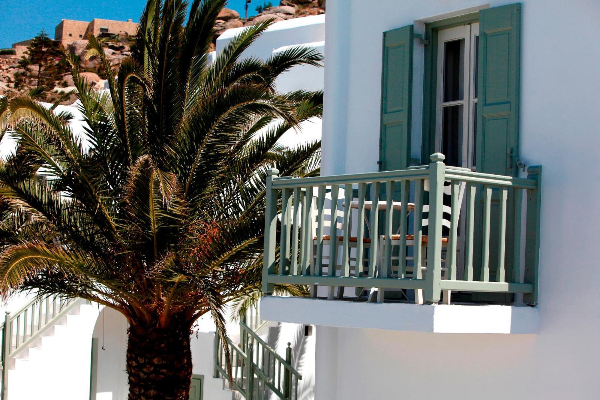 Standard Double or Twin Room with Garden View