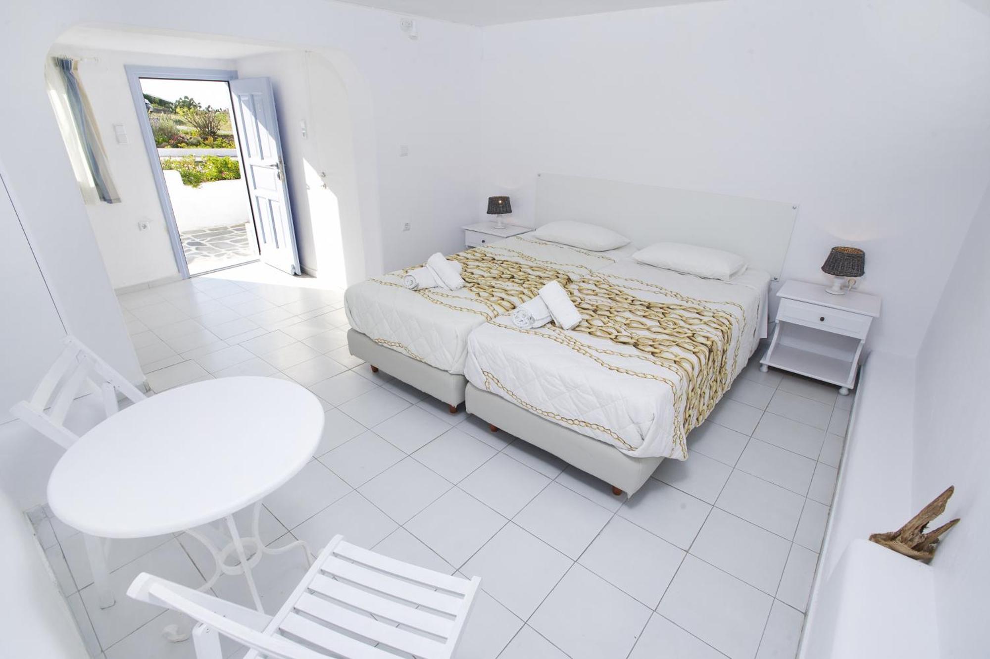 Quarto Duplo com Vista do Jardim