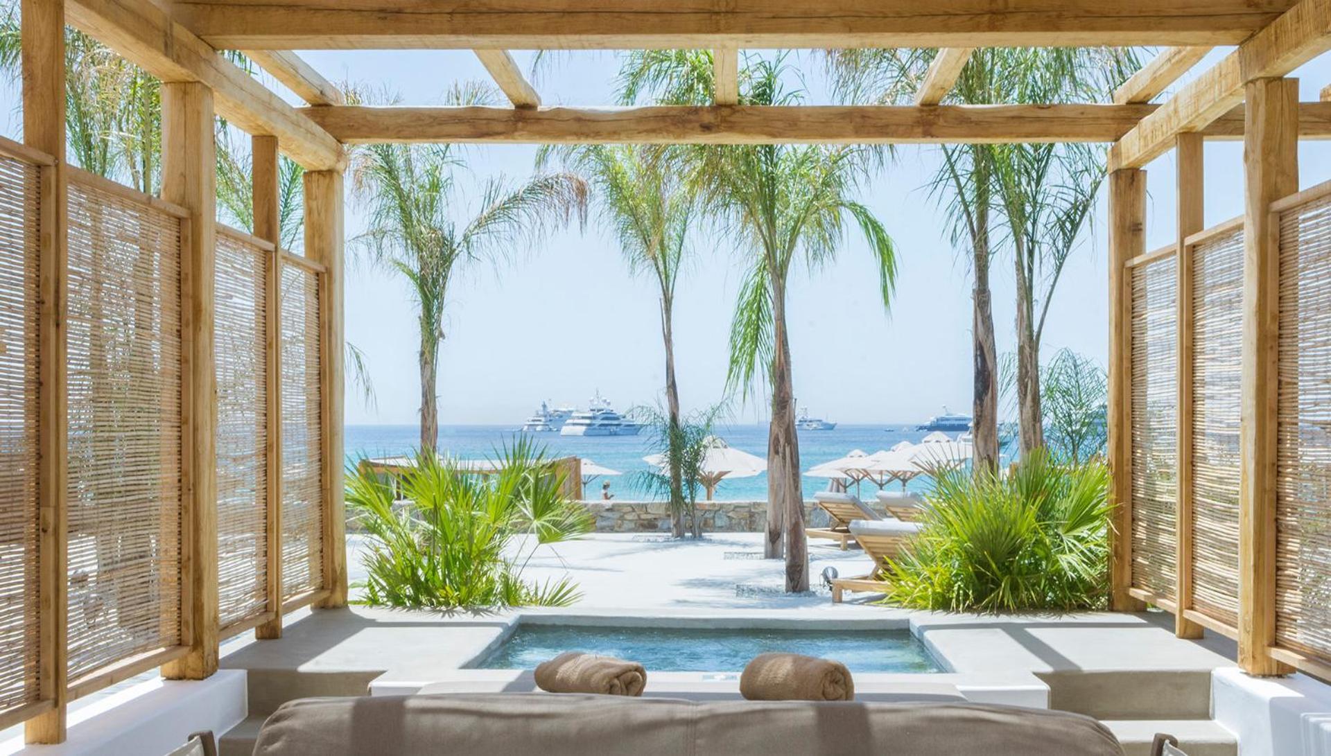 Prestige Suite Hot Tub Sea View