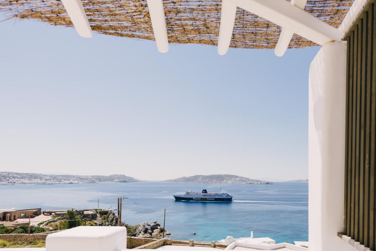 Front Sea View Suite outdoor mini plunge pool