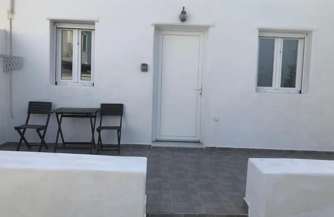 Giannisasi Mykonos Apartment-1