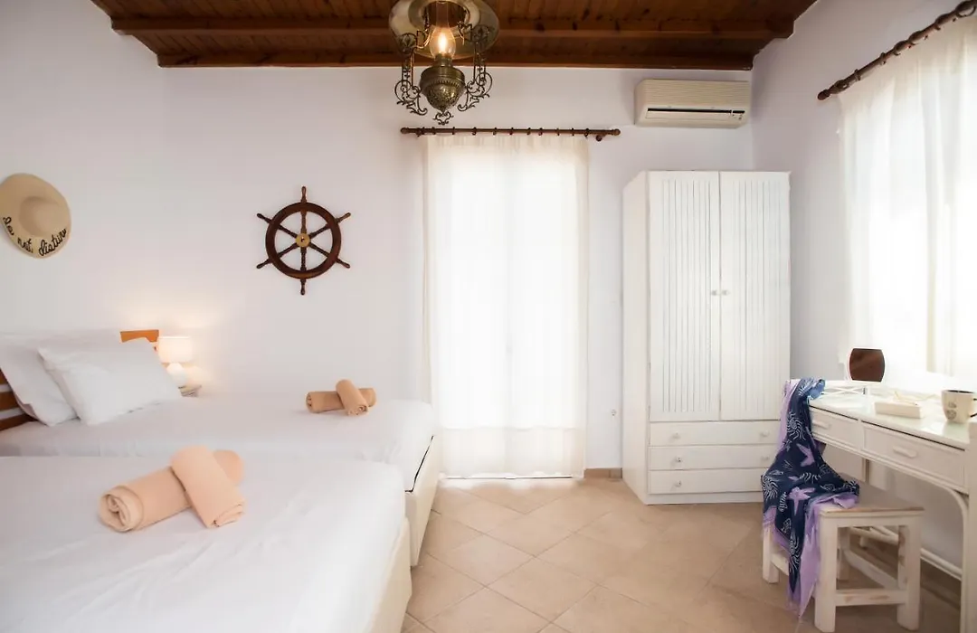 Escape To Mykonos - Entire Place By Ornos Beach-1