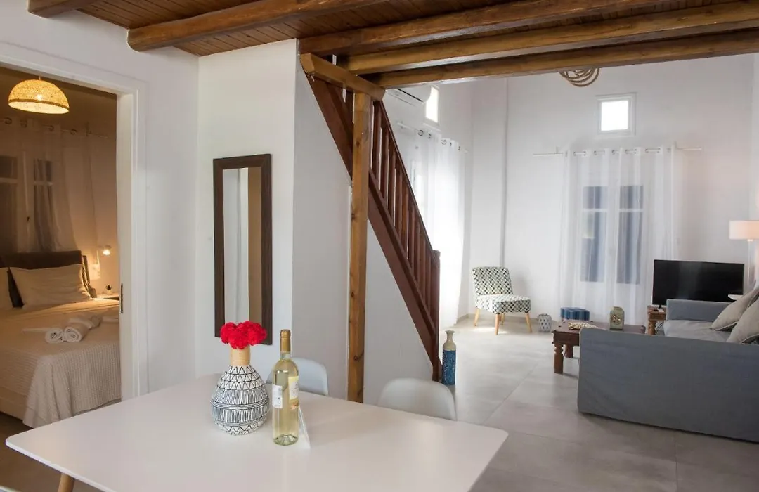 Glamorous 2Br Villa In Ornos With Amazing Sea View!-1