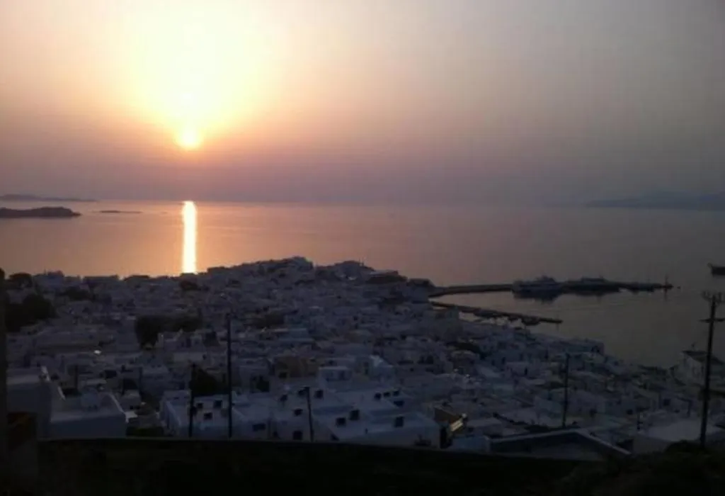 Camara Studio Mykonos-1