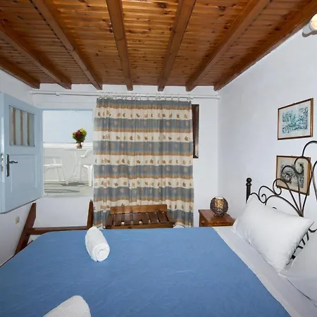 Sunday Summer House-2