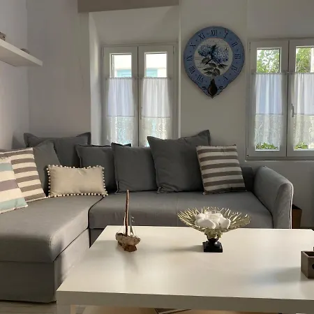 Budget Downtown Apartment- Harma I-2