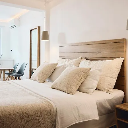 Ak Mykonos-3