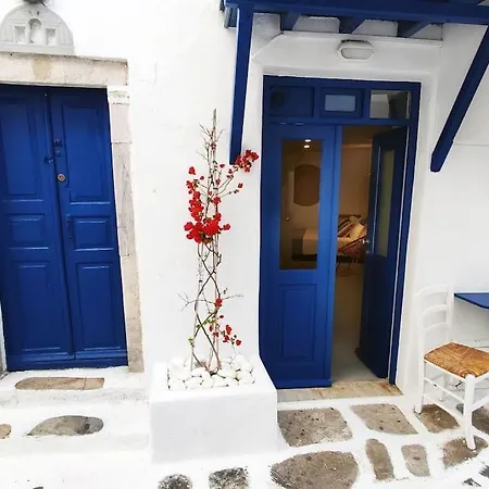 Bougainvillea Cave Suite - Old Town-3