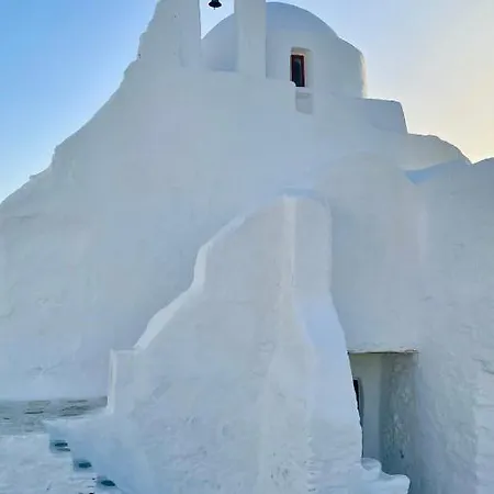 Mykonos Town Lolaos Suite 1-2