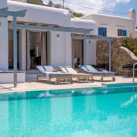 Terra White Seaview Pool Apartments & Suites-2
