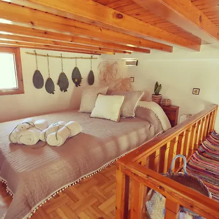 Bright & Relaxing Loft With Attic Room In The Heart Of Mykonos City-2