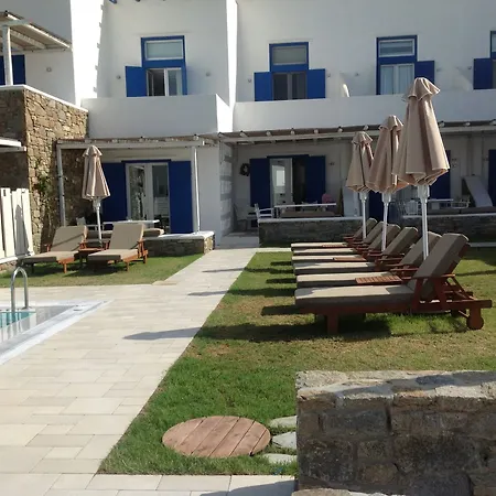 Marcia Suites-2