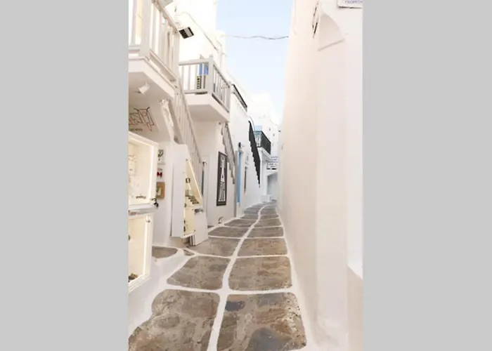 Traditional Myconian Studio In The Heart Of Chora Mykonos Town