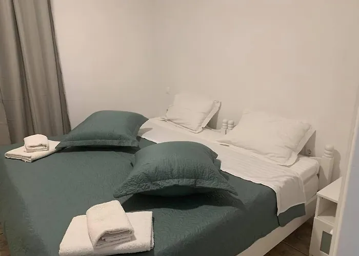 Room 11 Mykonos Town