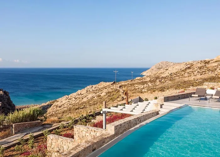Boutique Anarina Villas & Suites Elia Beach
