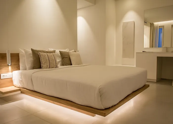 Platys Gialos (Mykonos) Hotels near Templo Mayor Museum with parking