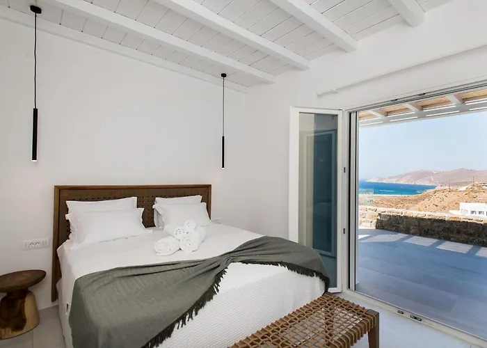 Principality Villas, Sea View With Private Pool Above Ftelia Beach Mykonos Town admite animales