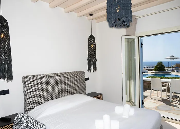 Mykonos Town 4 Star Hotels
