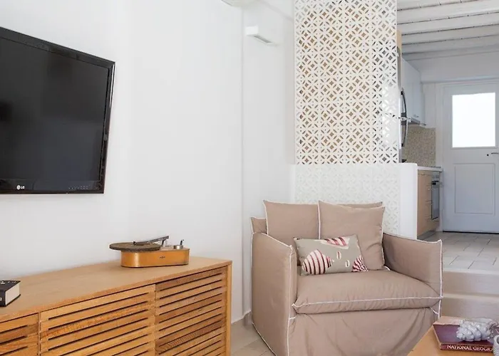 Pet friendly Deluxe Mykonos Villa Outdoor Pool Villa Del Sol Sea & Pool View Ornos 