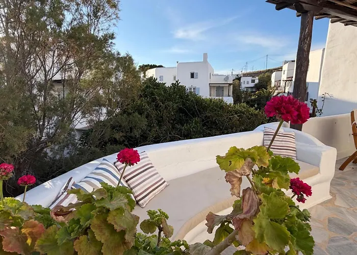 Cozy Cycladic Home , Close To Ornos Beach